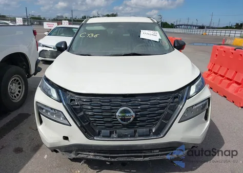 2021 Nissan Rogue Sv Fwd из США, поврежденный, VIN 5N1AT3BA6MC745208